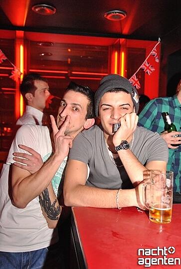 "Fasching oder so" ist das Motto am Freitag Abend in der Milchbar. Mehr Bilder unter: www.nachtagenten.de