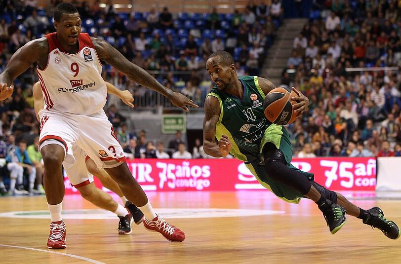 1 x 2 Basketball-Tickets für Bayern gegen Galatasaray zu gewinnen.