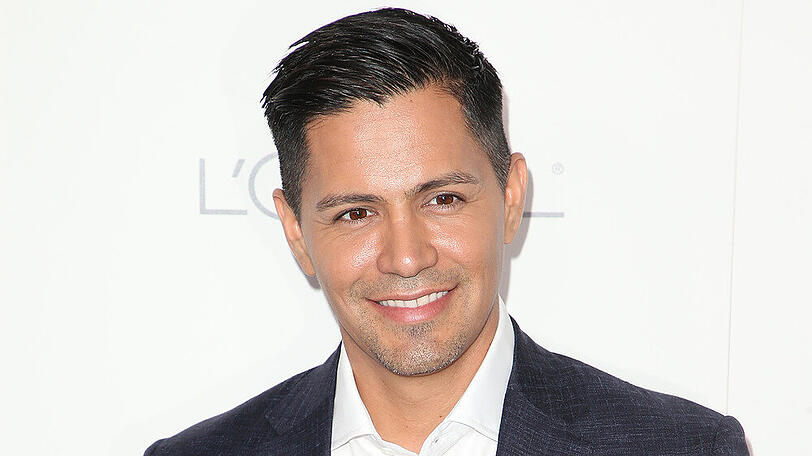 Jay Hernandez wird im geplanten Reboot zum neuen Magnum.