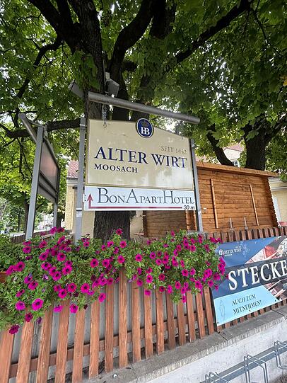 Der Alte Wirt blickt auf eine lange Tradition zurück. Der Alte Wirt blickt auf eine lange Tradition zurück.
