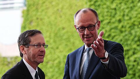 Israels Präsident Herzog schaut auch beim neuen Kanzler Merz vorbei.