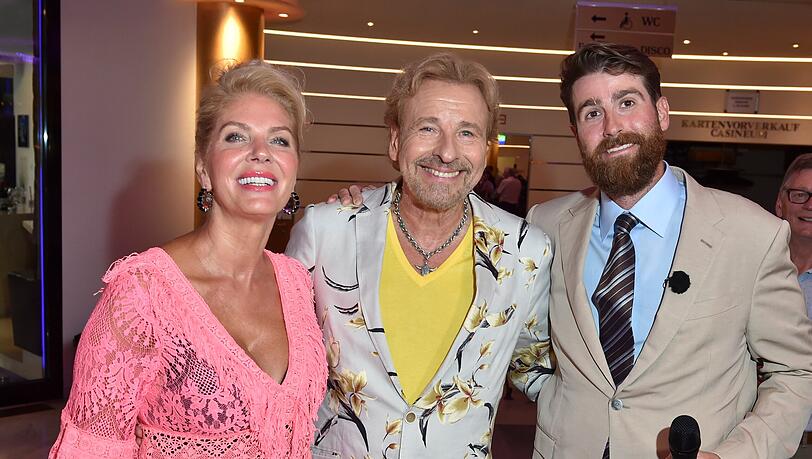 Thomas Gottschalk mit Freundin Karina Mroß und Sohn Roman