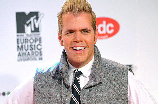 Der Blogger Perez Hilton (Archivfoto vom 06.11.2008), hat mächtig abgenommen. Hilton, der auf seiner Website gerne über Hollywood lästert, ist um gute 36 Kilo leichter