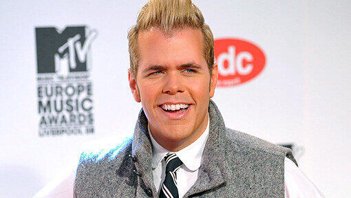 Der Blogger Perez Hilton (Archivfoto vom 06.11.2008), hat mächtig abgenommen. Hilton, der auf seiner Website gerne über Hollywood lästert, ist um gute 36 Kilo leichter Der Blogger Perez Hilton (Archivfoto vom 06.11.2008), hat mächtig abgenommen. Hilton, der auf seiner Website gerne über Hollywood lästert, ist um gute 36 Kilo leichter