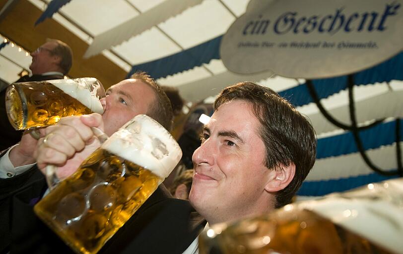 Gillamoos-Volksfest 2011: Niedersachsens Ministerpräsident David McAllister (CDU).