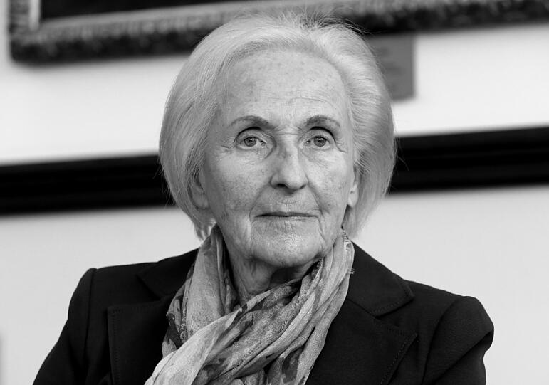 03.08. Johanna Quandt (89): Die Sekretärin stieg zu einer der reichsten Frauen der Welt auf. Die Witwe des Großindustriellen Herbert Quandt und erfolgreiche Unternehmerin kontrollierte fast 47 Prozent am Autobauer BMW. Sie machte sich einen Namen als Mäzenin.