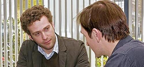 In der ersten Runde eines Bewerbungsgesprächs sollte man Informationen rund um die Tätigkeit sammeln.