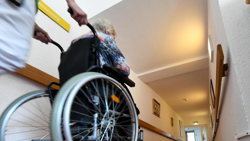 Pflegebedürftige und ihre Angehörigen sollen künftig aussagekräftigere Bewertungen von Pflegeheimen bekommen. Pflegebedürftige und ihre Angehörigen sollen künftig aussagekräftigere Bewertungen von Pflegeheimen bekommen.