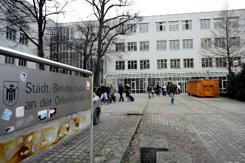 Die städtische Bertufsschule Orleansstraße soll auch aus dem Konjunkturprogramm saniert werden.