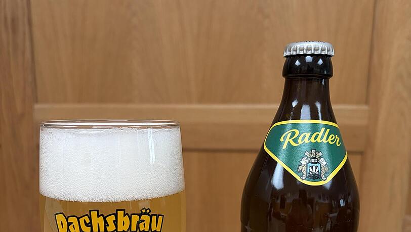 So schaut das neue Radler von Dachsbr&auml;u aus Weilheim aus.