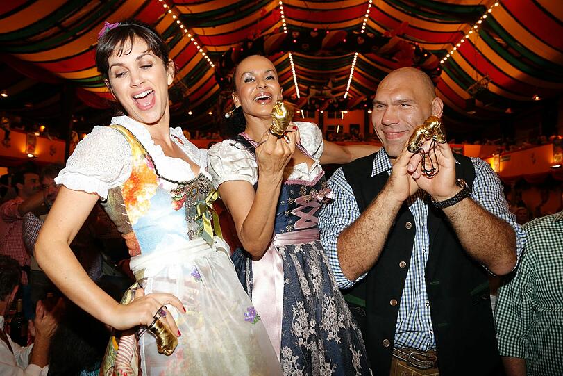 Viktoria Lauterbach, Nikolai Valuev und Jochi Sauerland.