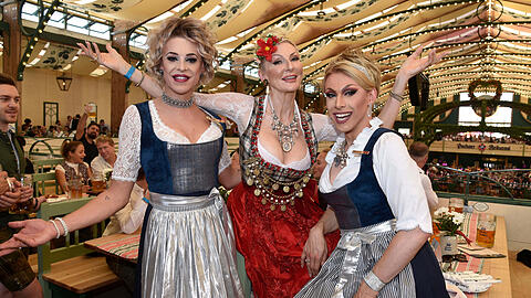 Désirée Nick mit den Dragqueens Tracy Dash, und Dean Deville.