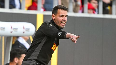 Munier Raychouni wird Drittligist Jahn Regensburg vorerst als Interimstrainer betreuen. (Archivbild)