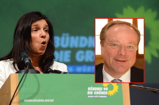 Hinterrücks machte sich die Spitzenkandidatin der Grünen, Katrin Göring-Eckardt, über die FDP lustig und sagte: &bdquo;Wer böse Witze über die FDP hören will, muss nach Karlsruhe fahren, dort spricht Dirk Niebel.&ldquo; Damit spielte sie auf die anhaltende Kritik des FDP-Politikers Niebel an seiner eigenen Partei an.