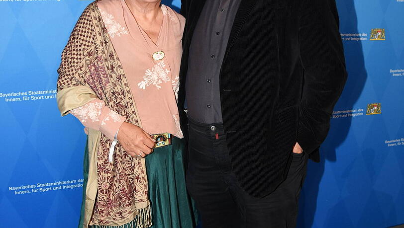 Dieter Fischer mit "Rosenheim-Cops"-Kollegin Ursula Maria Burkhart.