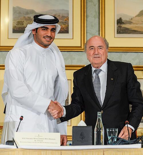 FIFA President Sepp Blatter mit Sheik Mohammed bin Hamad al-Thani, Schirmherr der WM in Katar 2022