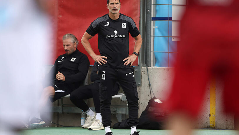 Immer aufpassen, immer bereit sein, dann wird's auch was mit den Punkten: Löwen-Coach Patrick Glöckner hätte nichts, gegen weitere Last-Minute-Zähler.
