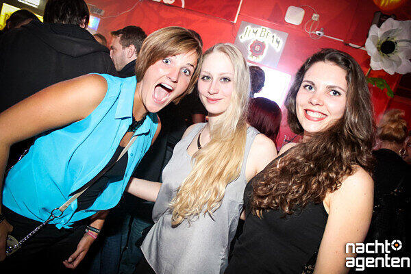 Pünktlich zum Start ins Sommersemester gab es in der Nachtgalerie natürlich wieder eine überfakultäre Studentenparty. Mehr Bilder unter: www.nachtagenten.de