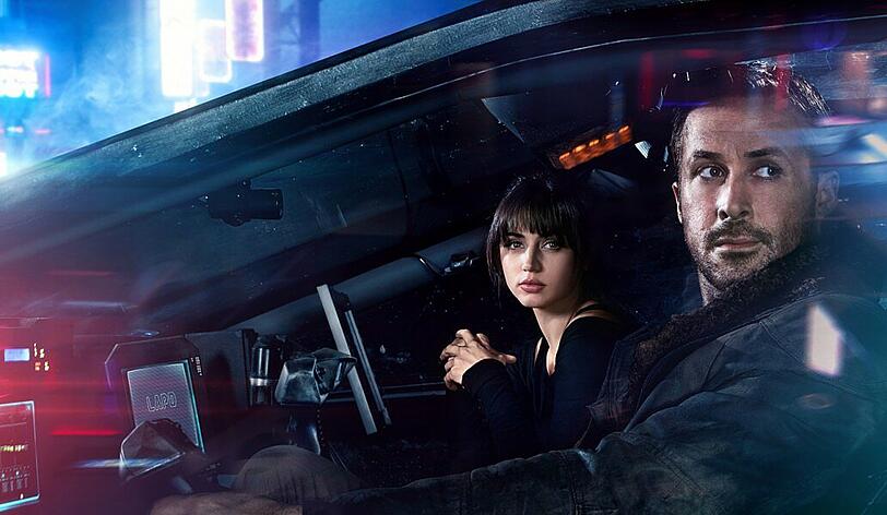 Meine Freundin, das Hologramm: Die Beziehung zwischen K (Ryan Gosling) und Joi (Ana de Armas) ist ... speziell.