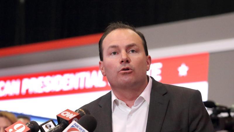 US-Senator Mike Lee während einer Pressekonferenz. US-Senator Mike Lee während einer Pressekonferenz.