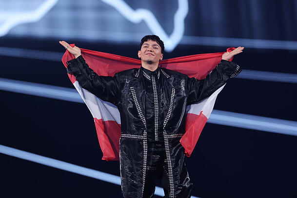 JJ aus Österreich gewinnt den ESC 2025. JJ aus Österreich gewinnt den ESC 2025.