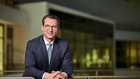 Dieser Mann soll das Traditionsunternehmen in wenigen Monaten anführen: Milan Nedeljkovic. Dieser Mann soll das Traditionsunternehmen in wenigen Monaten anführen: Milan Nedeljkovic.