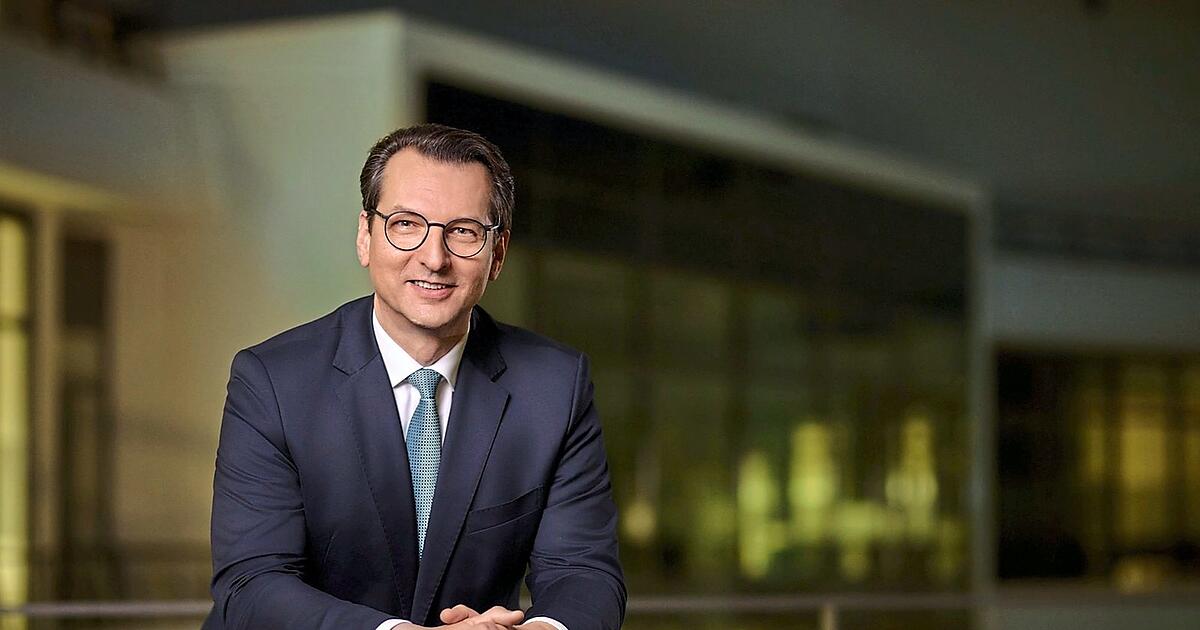 Chefwechsel-im-Vorzeigekonzern-Dieser-Mann-soll-BMW-in-die-Zukunft-f-hren