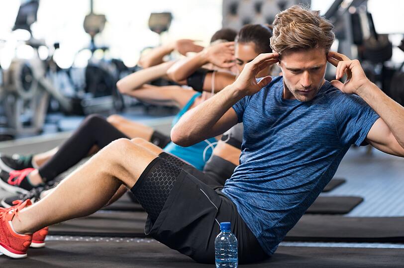Wie gesagt, Sie m&uuml;ssen nicht zum Bodybuilder werden, aber je mehr Muskelmasse Sie haben, desto schneller l&auml;uft Ihr Stoffwechsel. Nach einem Workout schl&auml;ft es sich auch besser - und die k&ouml;rperliche Erholungsphase ist ebenso wichtig.