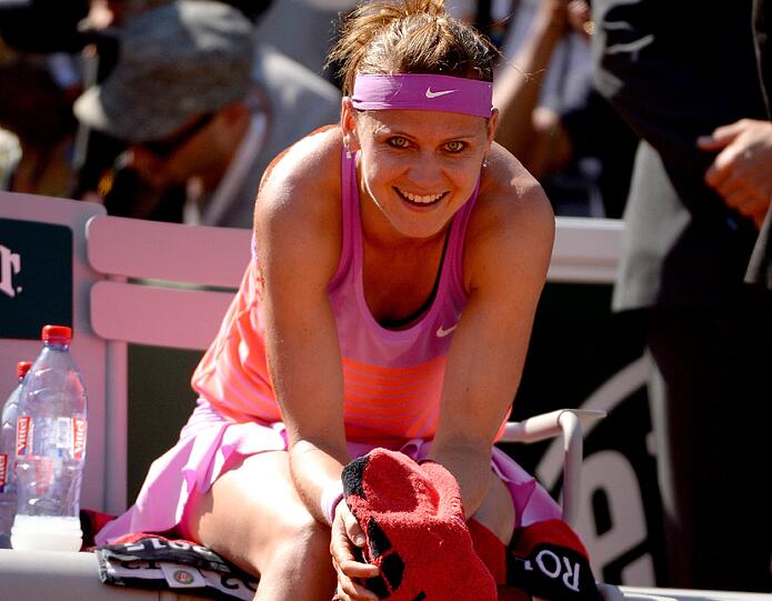 Auch mit der Tschechin Lucie Safarova hat Angelique Kerber nach der bitteren Niederlage im Fed-Cup-Finale des vergangenen Jahres eine Rechnung offen.