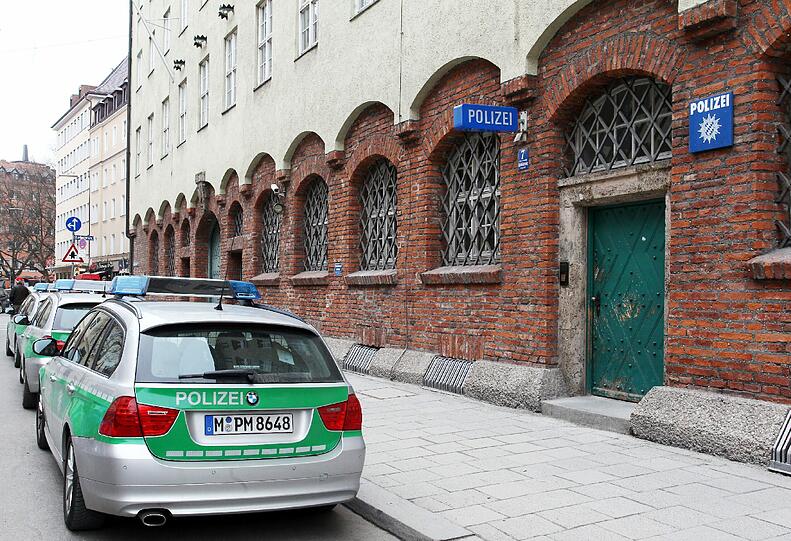 Polizeiinspektion 11 muss saniert werden. Die Bilder...
