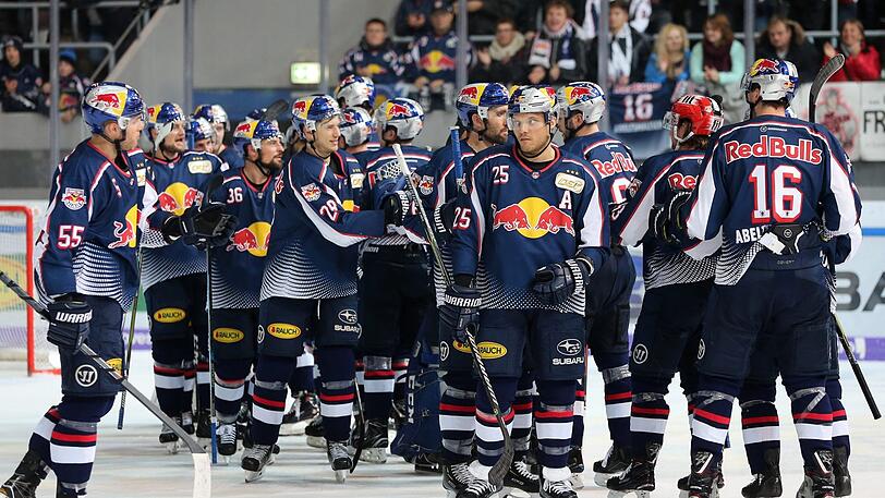 Der EHC Red Bull München bleibt den Adler Mannheim durch einen Sieg gegen Wolfsburg auf den Fersen.