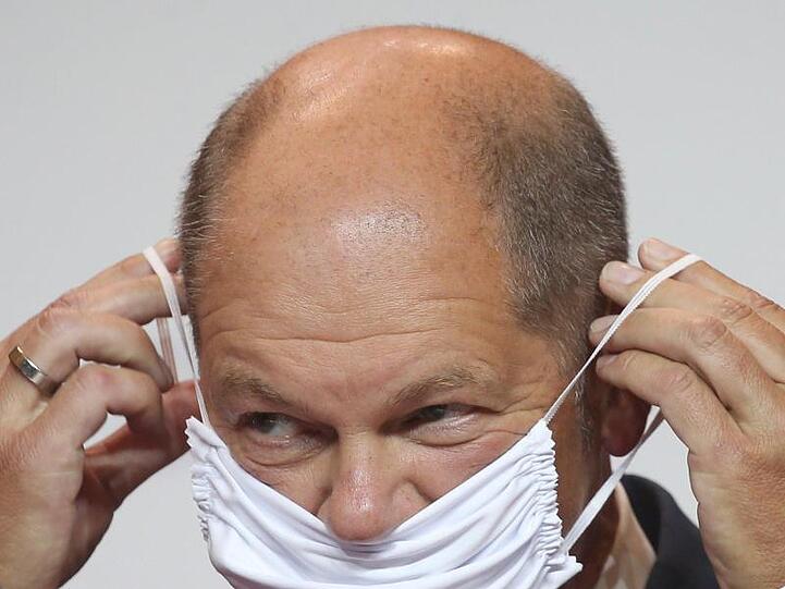Finanzminister Olaf Scholz (SPD): Der historische Konjunktureinbruch in der Corona-Krise hat auch Folgen für die Staatskasse.