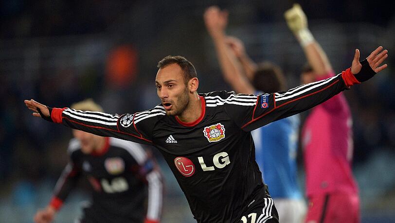 Der Matchwinner des Abends: Ömer Toprak schießt Leverkusen ins Achtelfinale der Champions League Der Matchwinner des Abends: Ömer Toprak schießt Leverkusen ins Achtelfinale der Champions League
