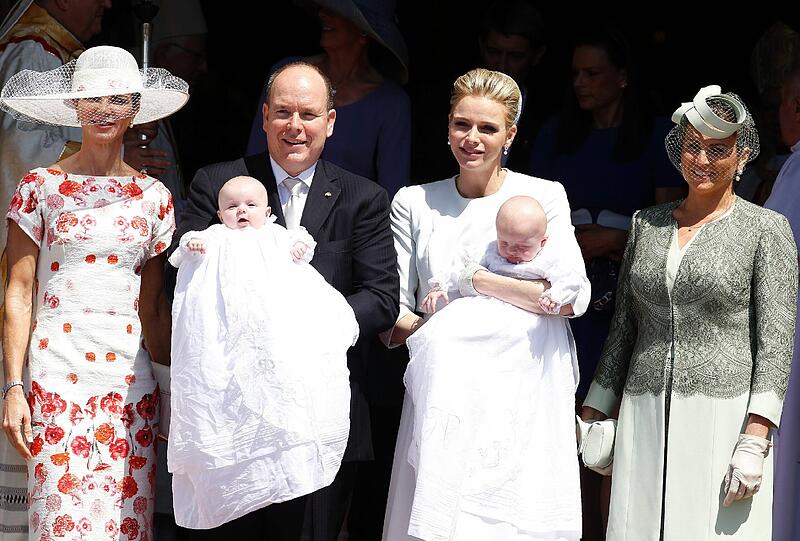 Fürst Albert und Fürstin Charlene von Monaco feiern die Taufe ihrer Zwillinge Gabriella und Jacques.