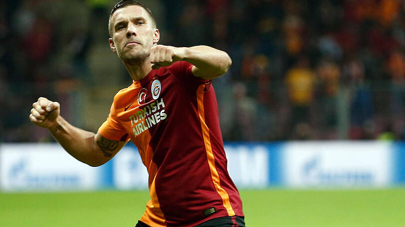 Lukas Podolski liegt ein millionenschweres Angebot aus China vor.