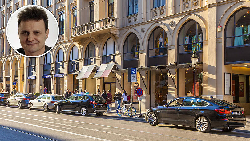 Gewohnter Anblick: Luxusschlitten parken in der Maximilianstraße.
