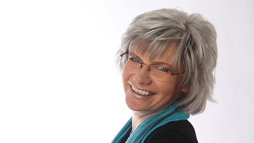 Frau Eva Harbauer, Expertin für Stress-Management, hält am 9. September einen Vortrag in Trudering. Frau Eva Harbauer, Expertin für Stress-Management, hält am 9. September einen Vortrag in Trudering.