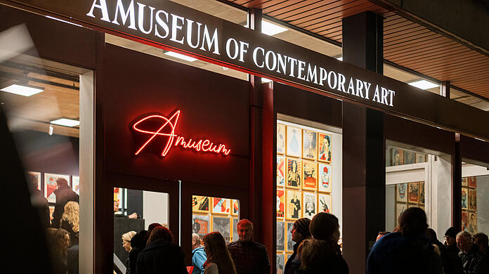 Die Ausstellung "New Clear Power" von Shepard Fairey im neuen Amuseum of Contemporary Art in der Schellingstraße 3.