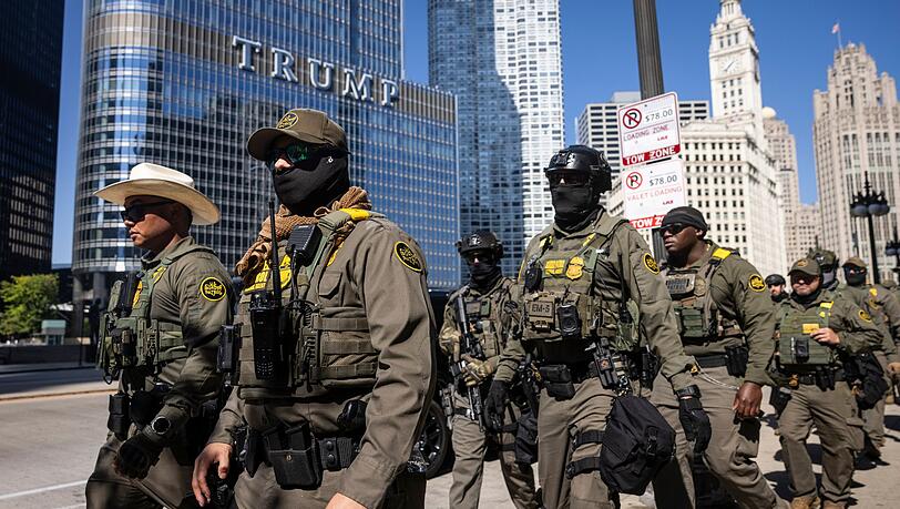 Die Stadt Chicago und der Bundesstaat Illinois klagen gegen die US-Regierung. (Archivbild)