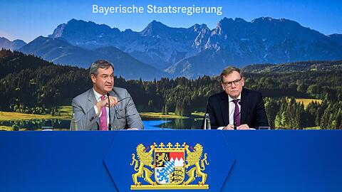 CSU-Chef S&ouml;der sagt R&uuml;ckendeckung f&uuml;r Kanzler Merz voraus.