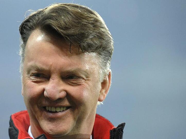 Ja, der Mann kann lachen - und wie! Bayern-Trainer Louis van Gaal.