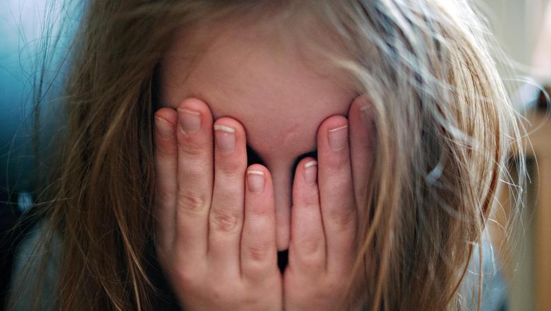 Kinderchirurgin Susanne von der Heydt von der Charité sorgt sich besonders um Kinder, die zu Hause Gewalt und Missbrauch erfahren (Symbol). Kinderchirurgin Susanne von der Heydt von der Charité sorgt sich besonders um Kinder, die zu Hause Gewalt und Missbrauch erfahren (Symbol).