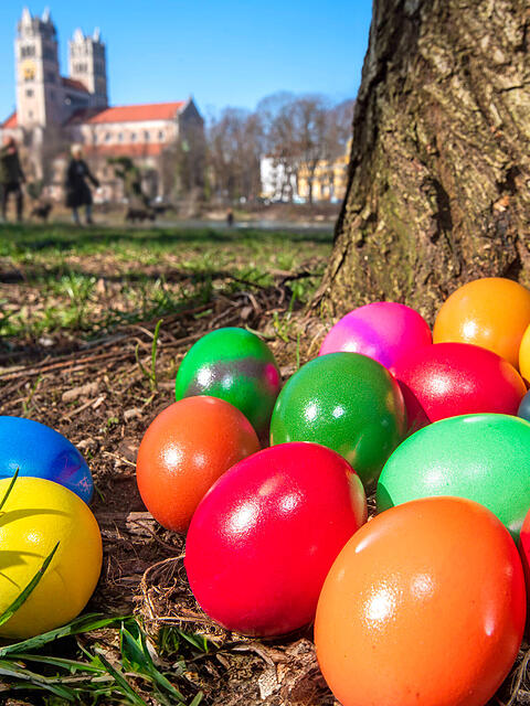Ostern geht&rsquo;s f&uuml;rs viele um ein paar freie Tage. Hinter den dazugeh&ouml;rigen Traditionen und Br&auml;uchen steckt aber weit mehr.