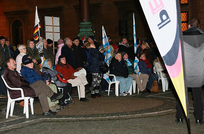 Start der Pegida-Kundgebung war die Feldherrnhalle am Odeonsplatz.