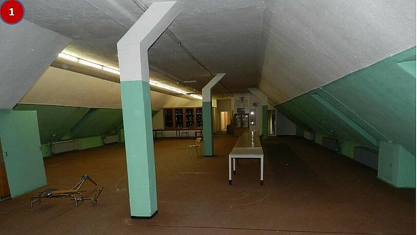 Beamte müssen fit sein: Das ehemalige Fitness-Studio unter dem Dach im rückwärtigen Bauteil hin zum Klosterhof.