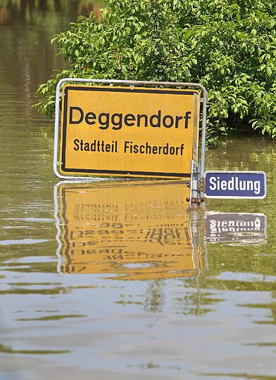 Aktuelle Fotos vom Hochwasser in Deggendorf: Fotos von der Flut.