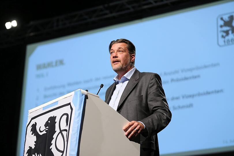 Um kurz nach 15.00 Uhr ist Mayrhofer zum neuen Löwen-Präsidenten gewählt worden.