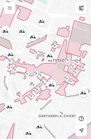 Ein Überblick über die speziellen E-Scooter-Parkzonen in der Münchner Altstadt.