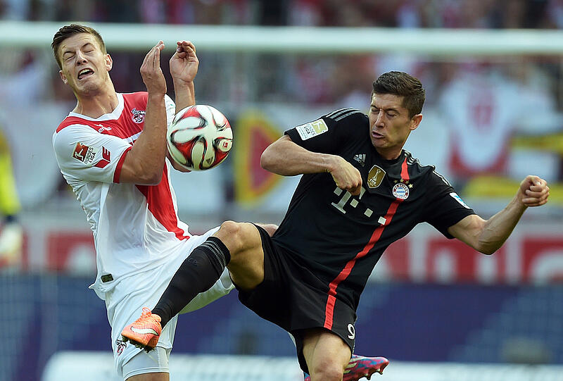 ROBERT LEWANDOWSKI - NOTE 4 - Lieferte eine unfreiwillig komische &bdquo;Vorarbeit&ldquo; zum 1:0, in dem er ein Luftloch schoss. Unauffällig. Verschlenzte eine gute Chance (36.). War auch beim 2:0 beteiligt. In der Kategorie Eigenbedarf jedoch zu wenig als Torjäger.