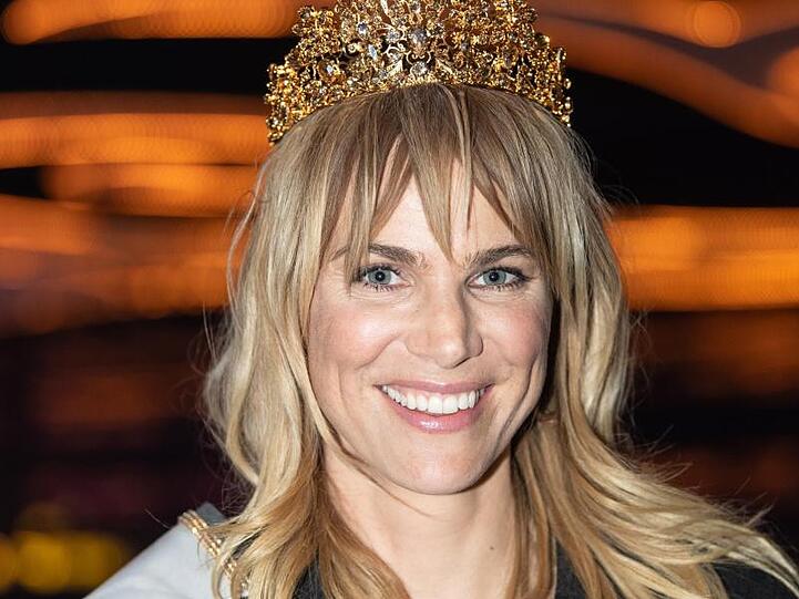 Miss Schleswig-Holstein, Leonie Charlotte von Hase, wird im Europa-Park zur "Miss Germany 2020" gekürt. Foto: Patrick Seeger/dpa